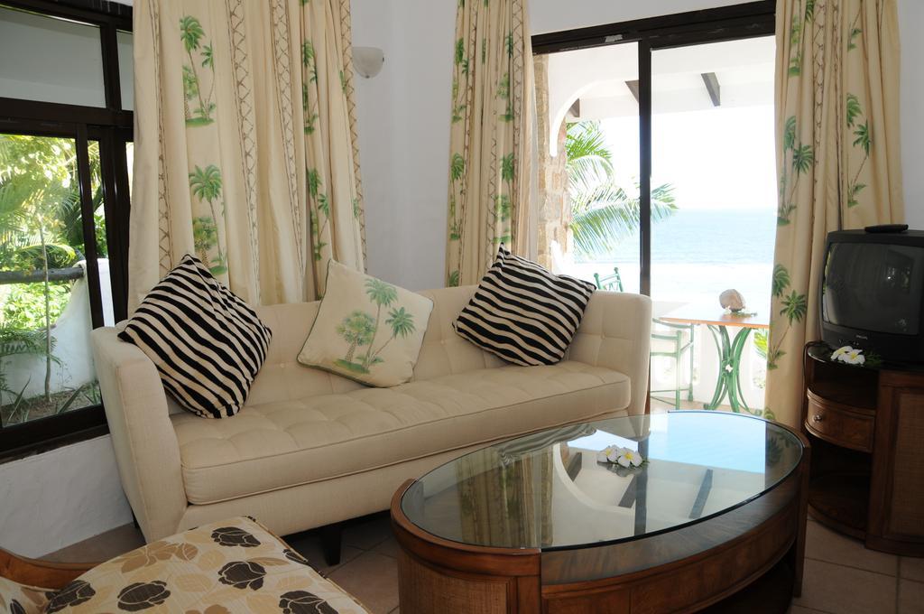 Edens Holiday Villas Port Glaud Номер фото